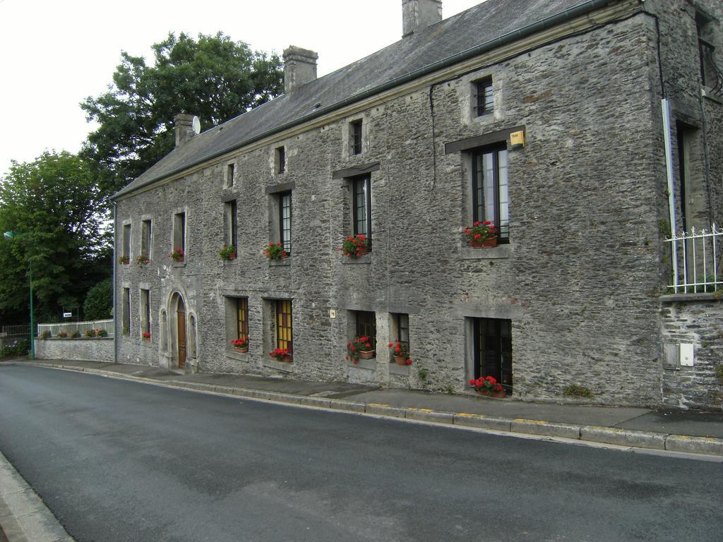 Le Relais Du Mont Chauve Bed and Breakfast Caumont-Sur-Aure Eksteriør billede