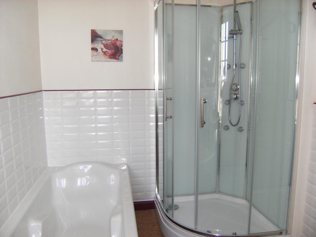 Le Relais Du Mont Chauve Bed and Breakfast Caumont-Sur-Aure Værelse billede