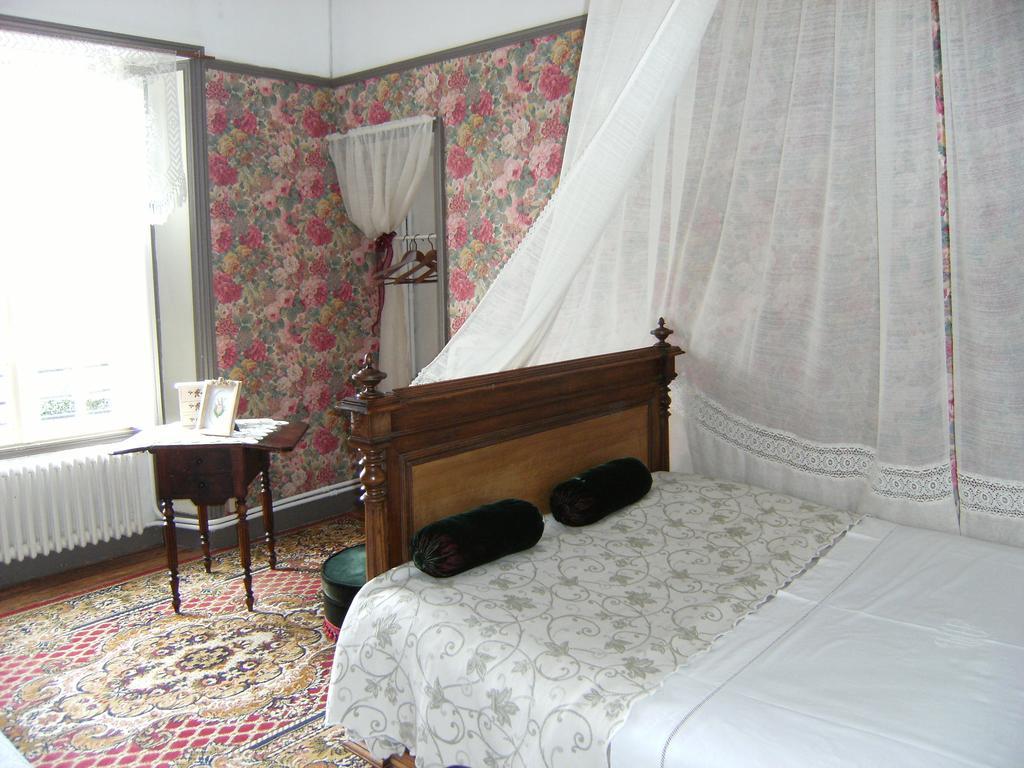 Le Relais Du Mont Chauve Bed and Breakfast Caumont-Sur-Aure Værelse billede