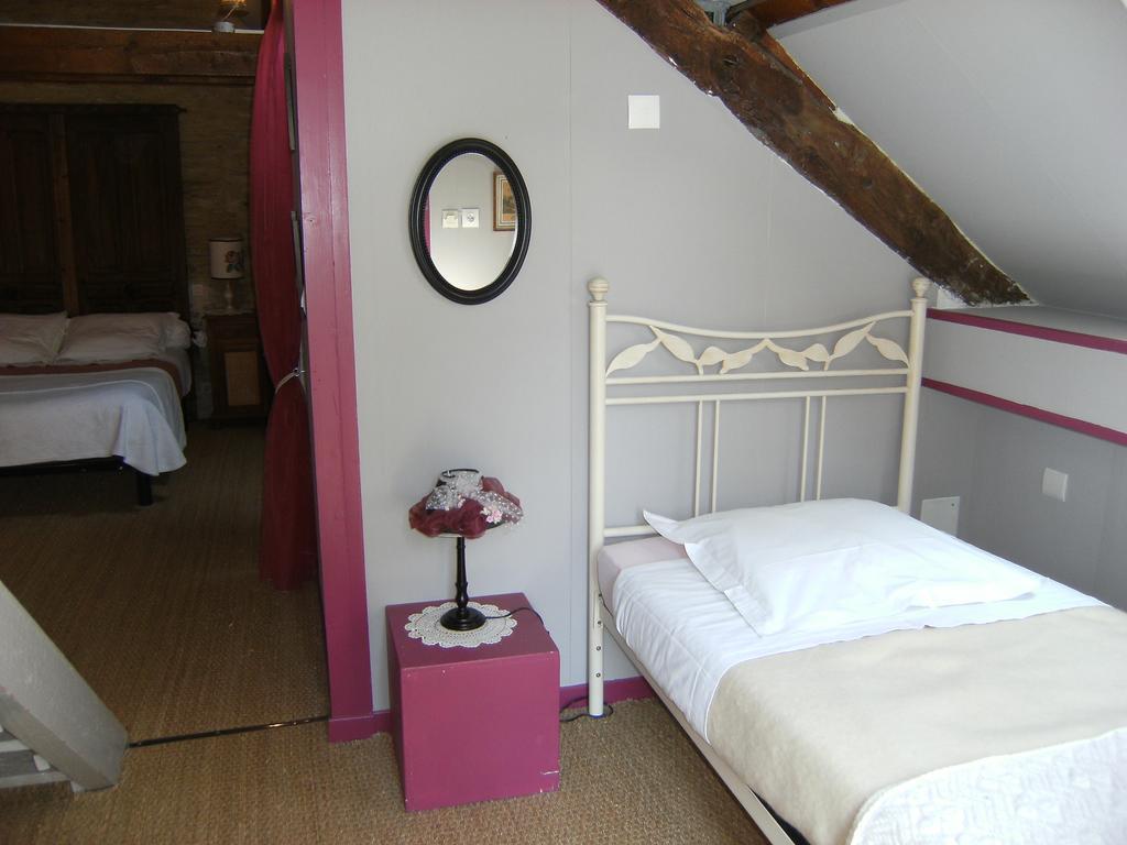 Le Relais Du Mont Chauve Bed and Breakfast Caumont-Sur-Aure Værelse billede