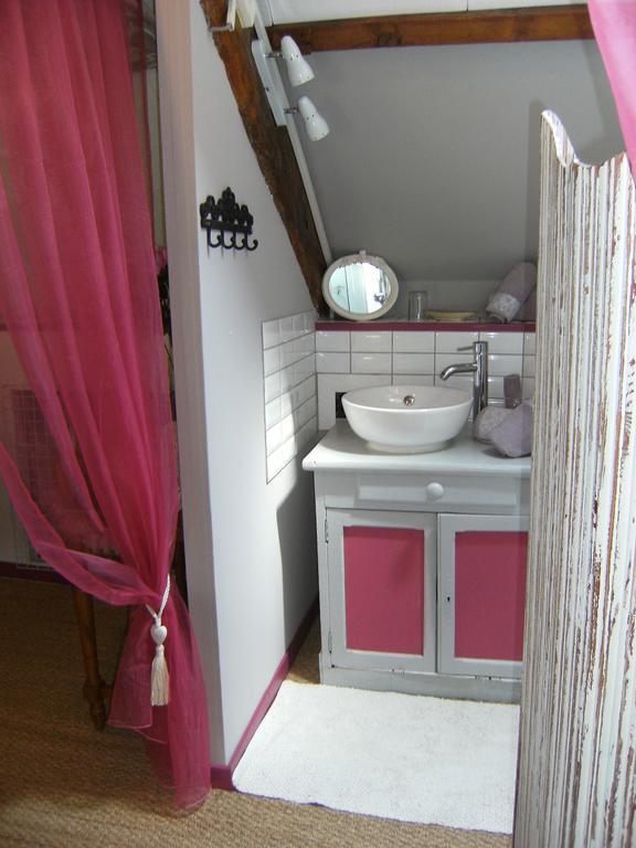 Le Relais Du Mont Chauve Bed and Breakfast Caumont-Sur-Aure Værelse billede