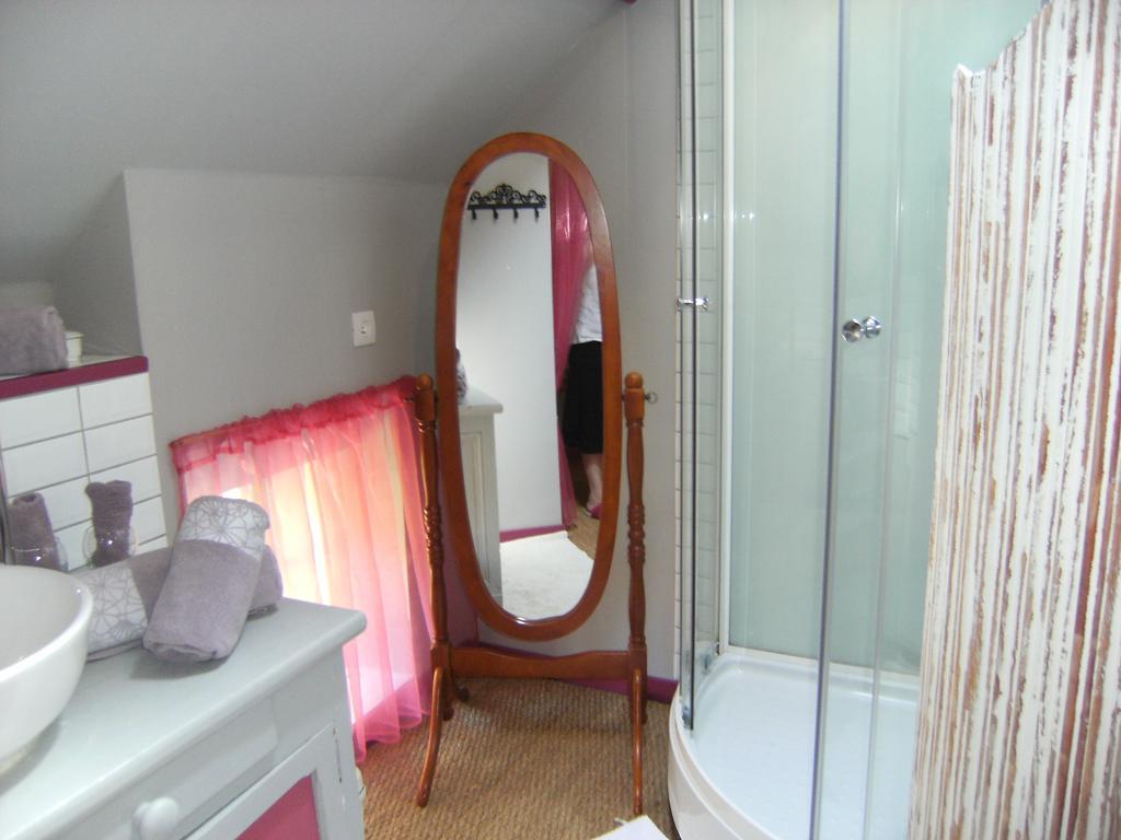 Le Relais Du Mont Chauve Bed and Breakfast Caumont-Sur-Aure Værelse billede