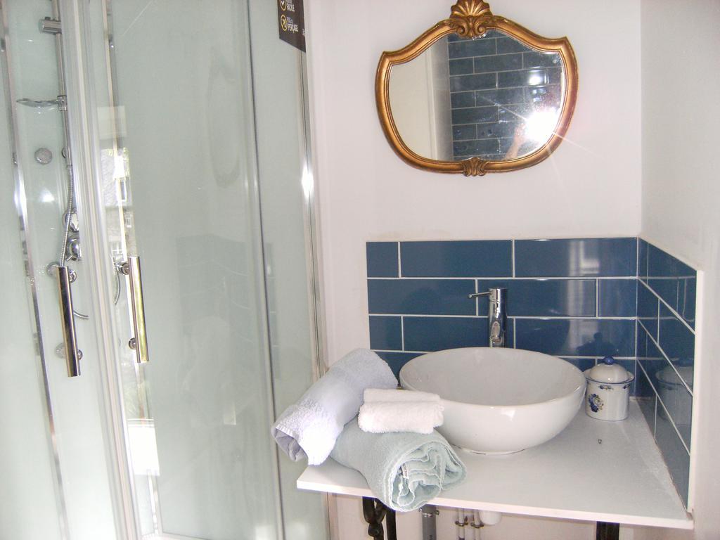 Le Relais Du Mont Chauve Bed and Breakfast Caumont-Sur-Aure Eksteriør billede
